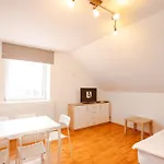Amenity بيرناي